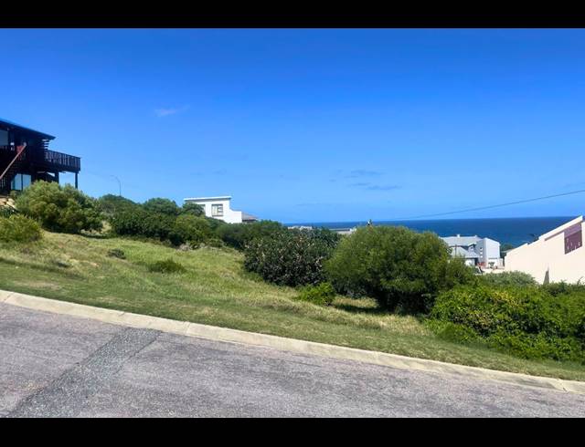 869M² VACANT LAND FOR SALE IN DANA BAY